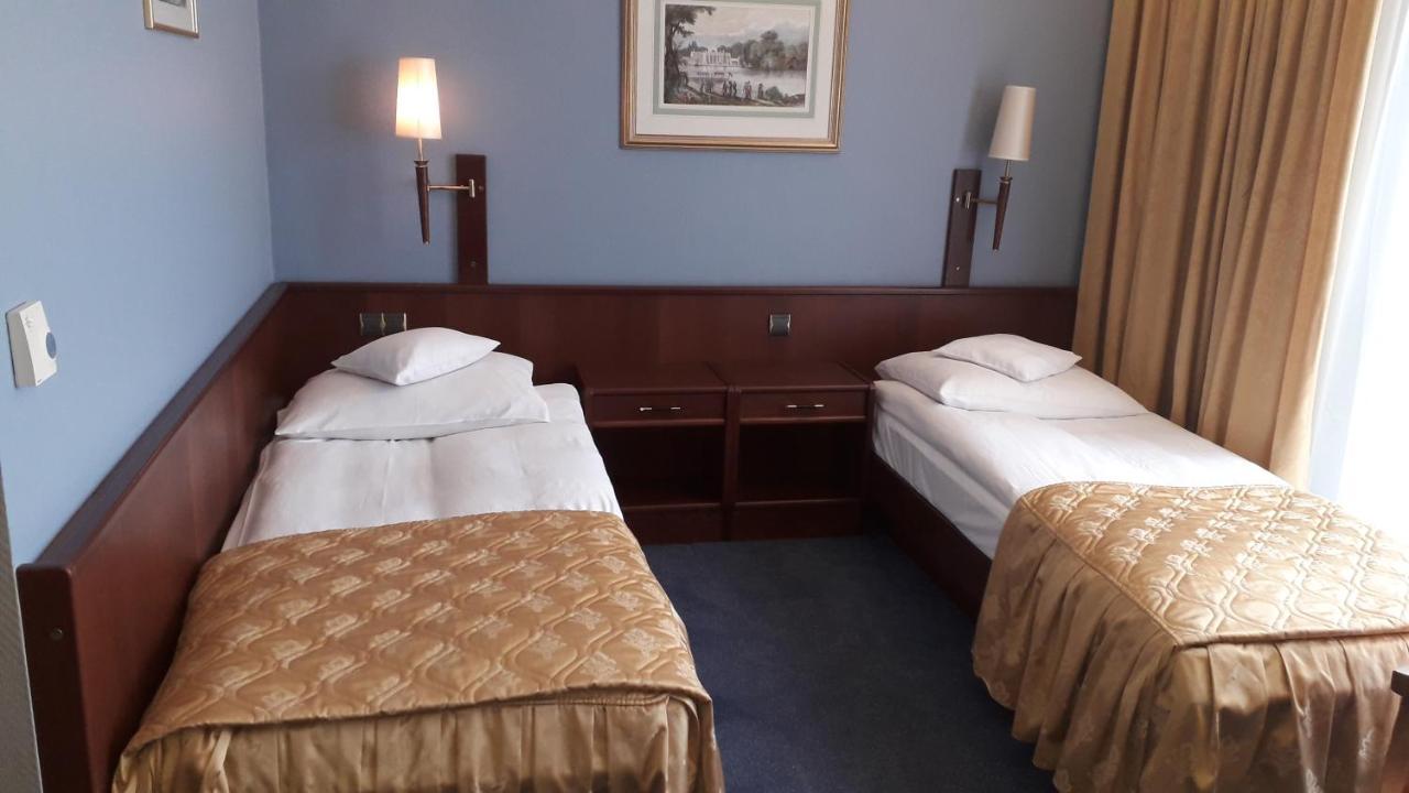 Parkhotel Vienna Bielsko-Biała Dış mekan fotoğraf