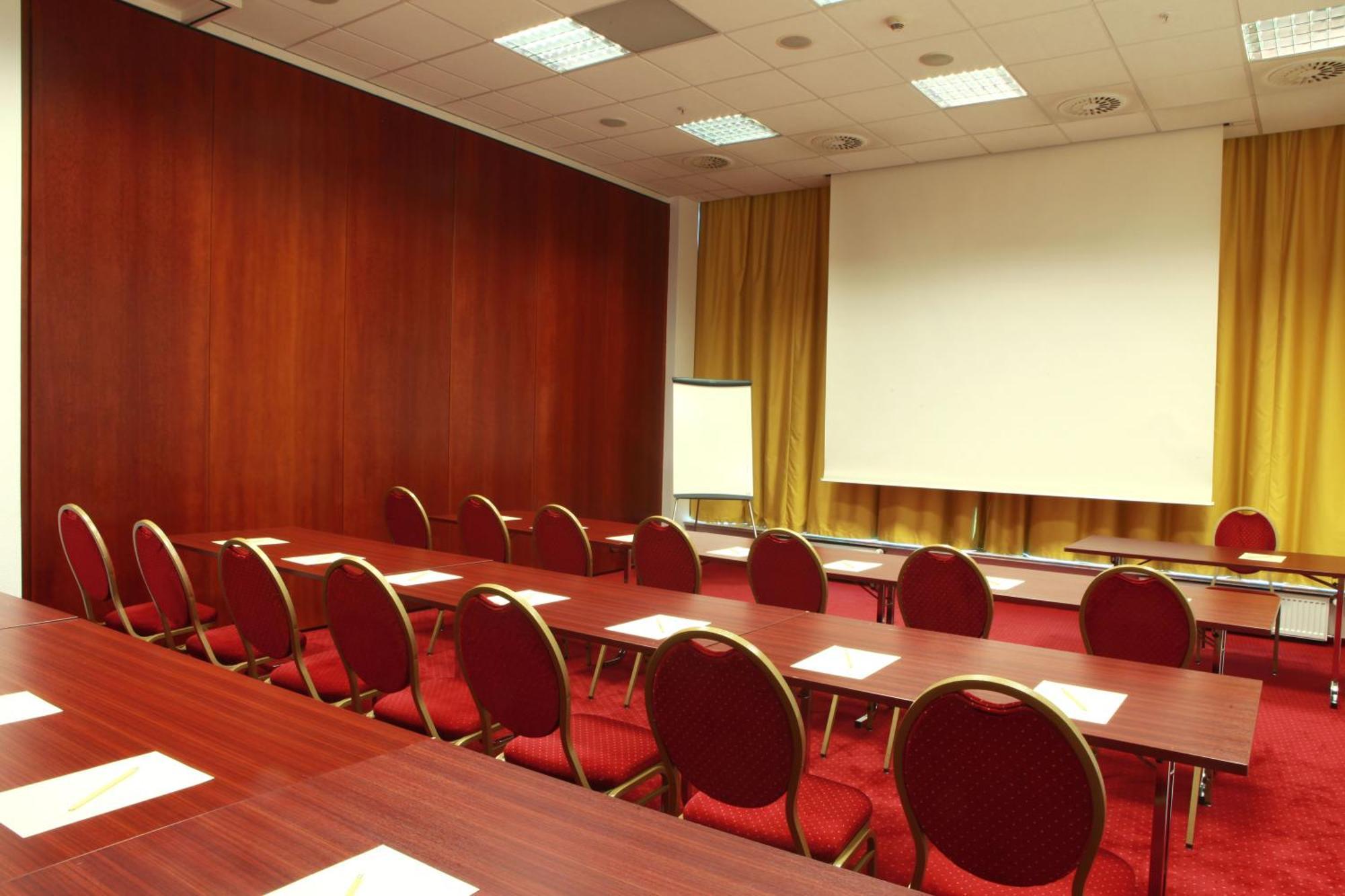 Parkhotel Vienna Bielsko-Biała Dış mekan fotoğraf